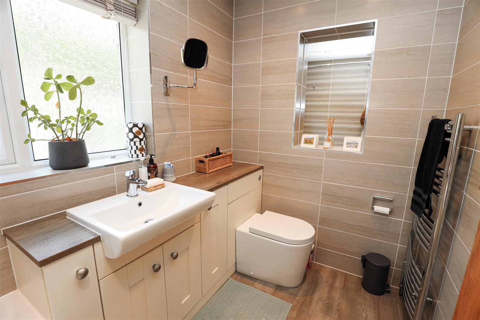 Dinefwr, Ewenny Road, St Brides Major, Vale Of Glamorgan, CF32 0SB
